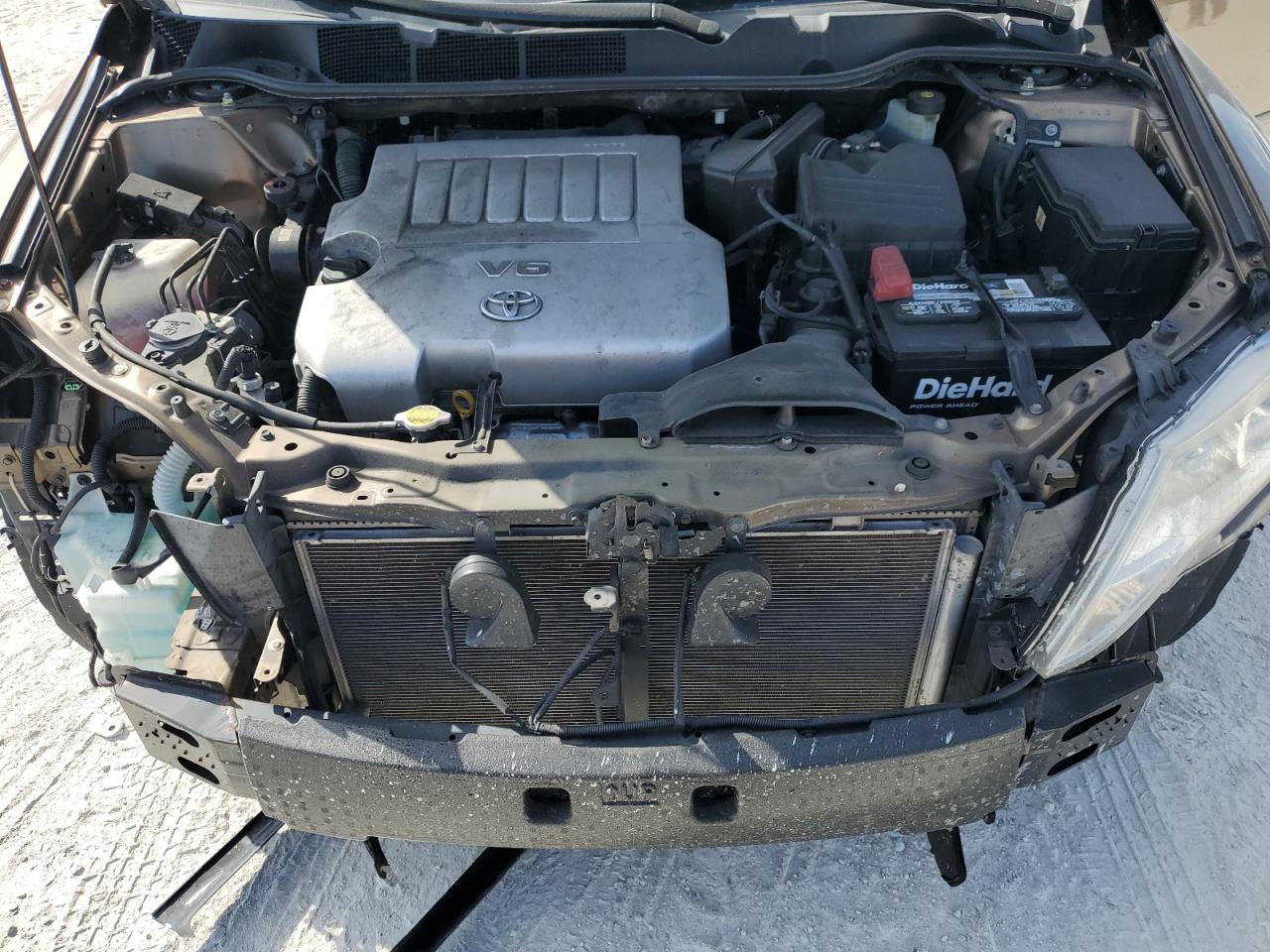 2009 Toyota Venza - Image 12