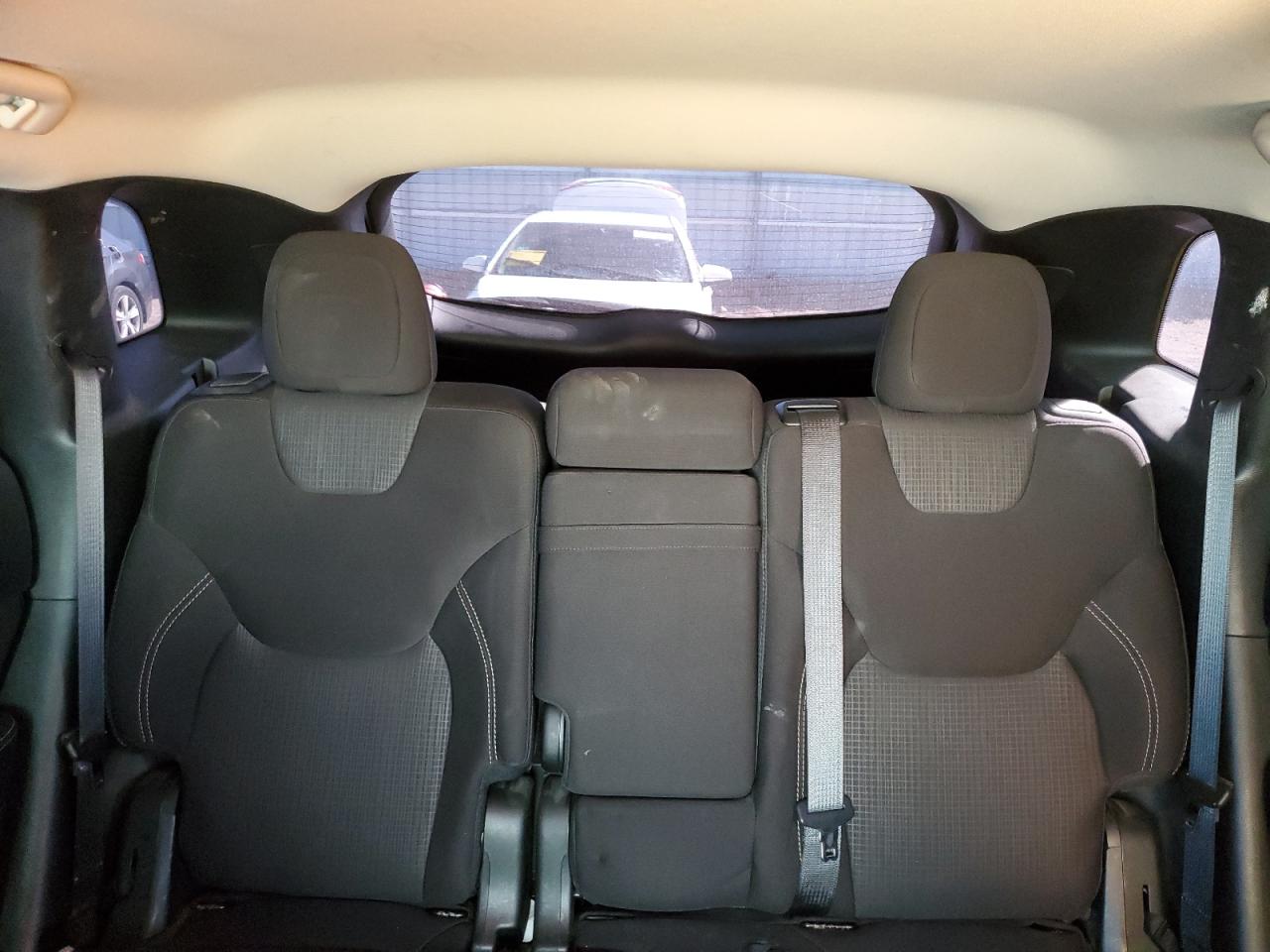 2016 Jeep Grand Cherokee - Image 10
