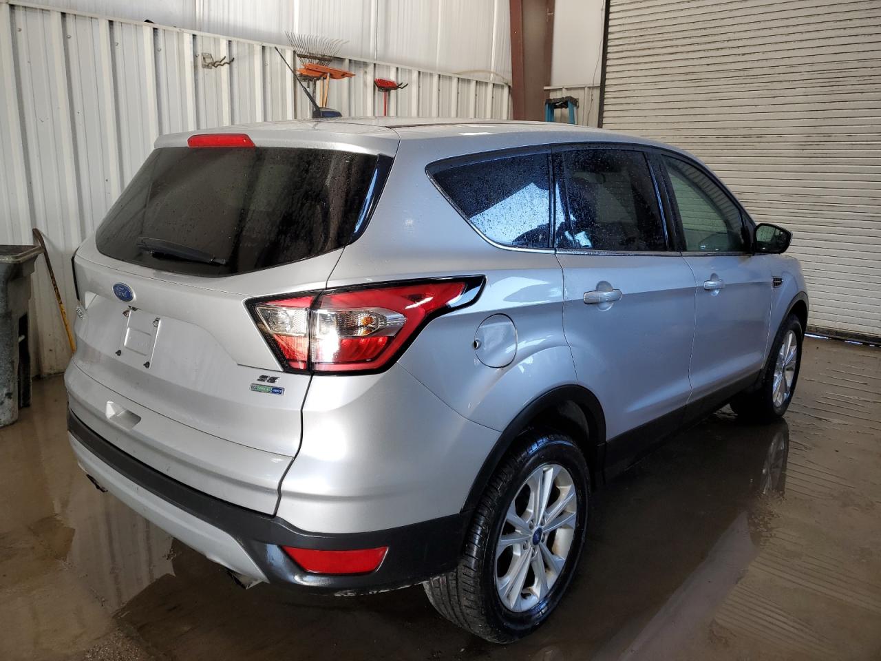 2017 Ford Escape - Image 3