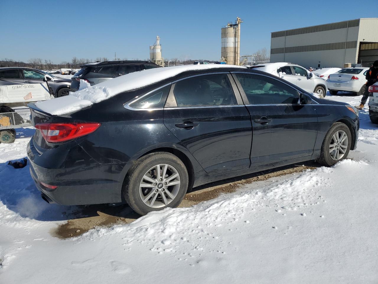 2017 Hyundai Sonata - Image 3