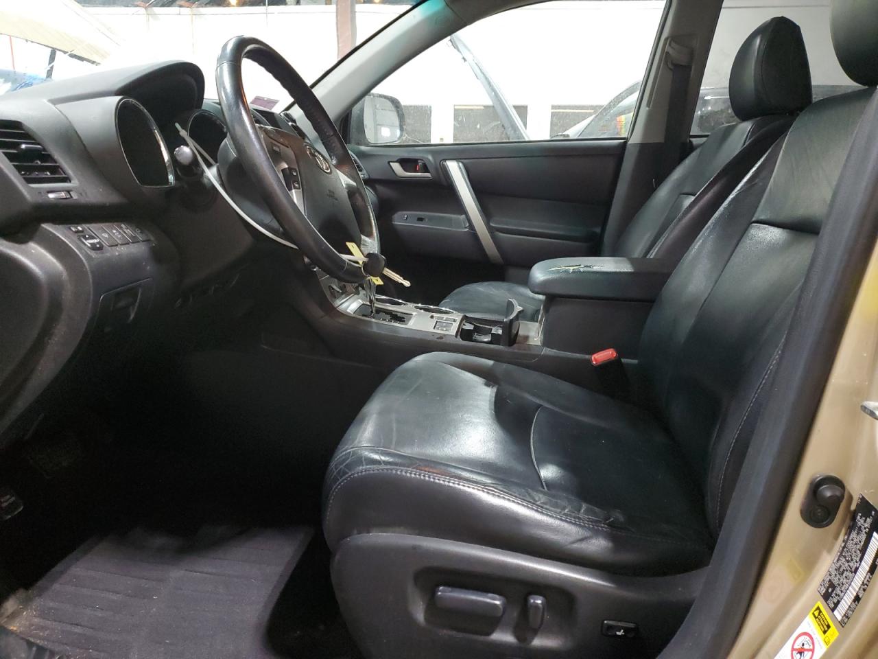 2011 Toyota Highlander - Image 7