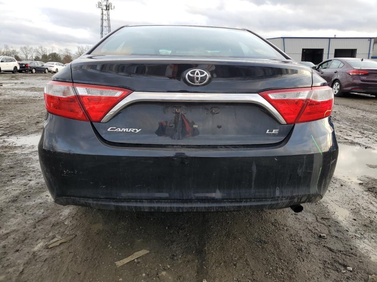 2016 Toyota Camry - Image 6