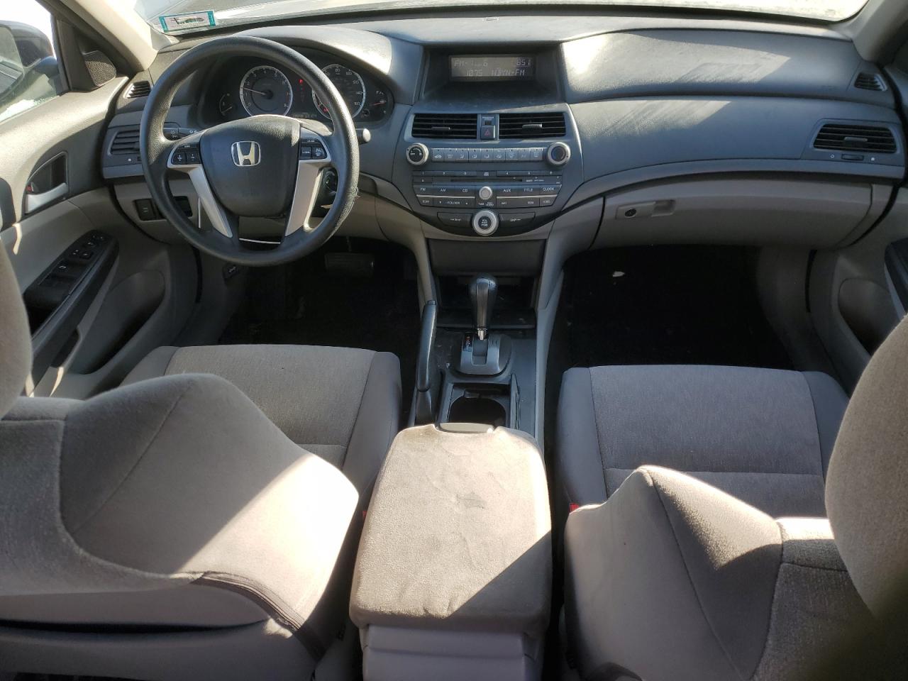 2010 Honda Accord - Image 8