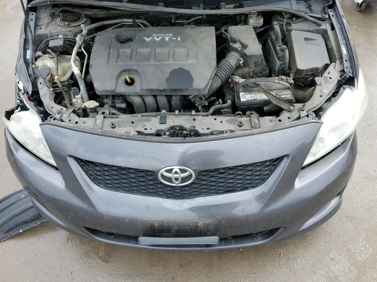 2010 Toyota Corolla - Image 11