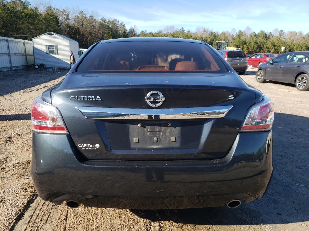 2015 Nissan Altima - Image 6