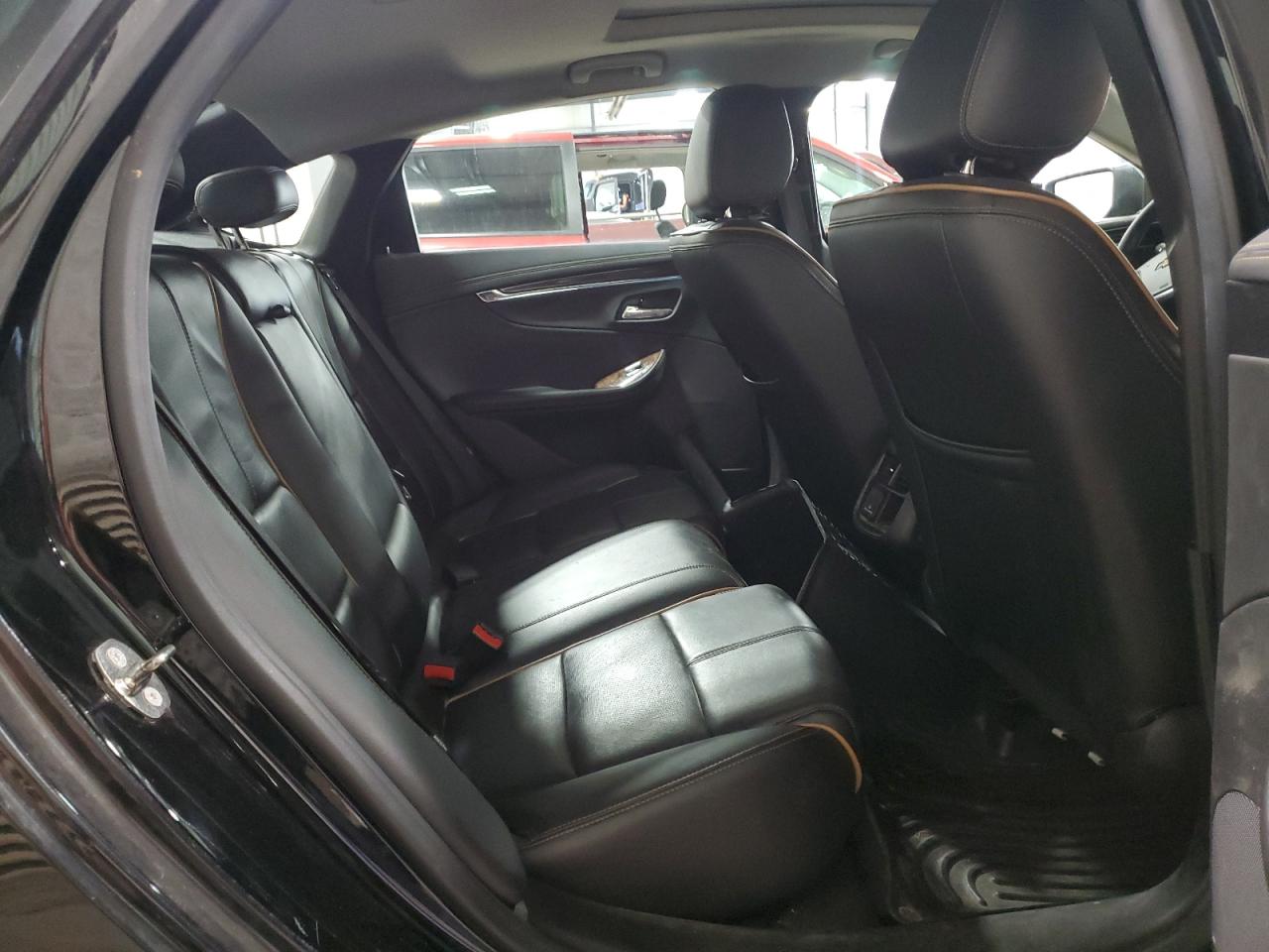 2015 Chevrolet Impala - Image 10