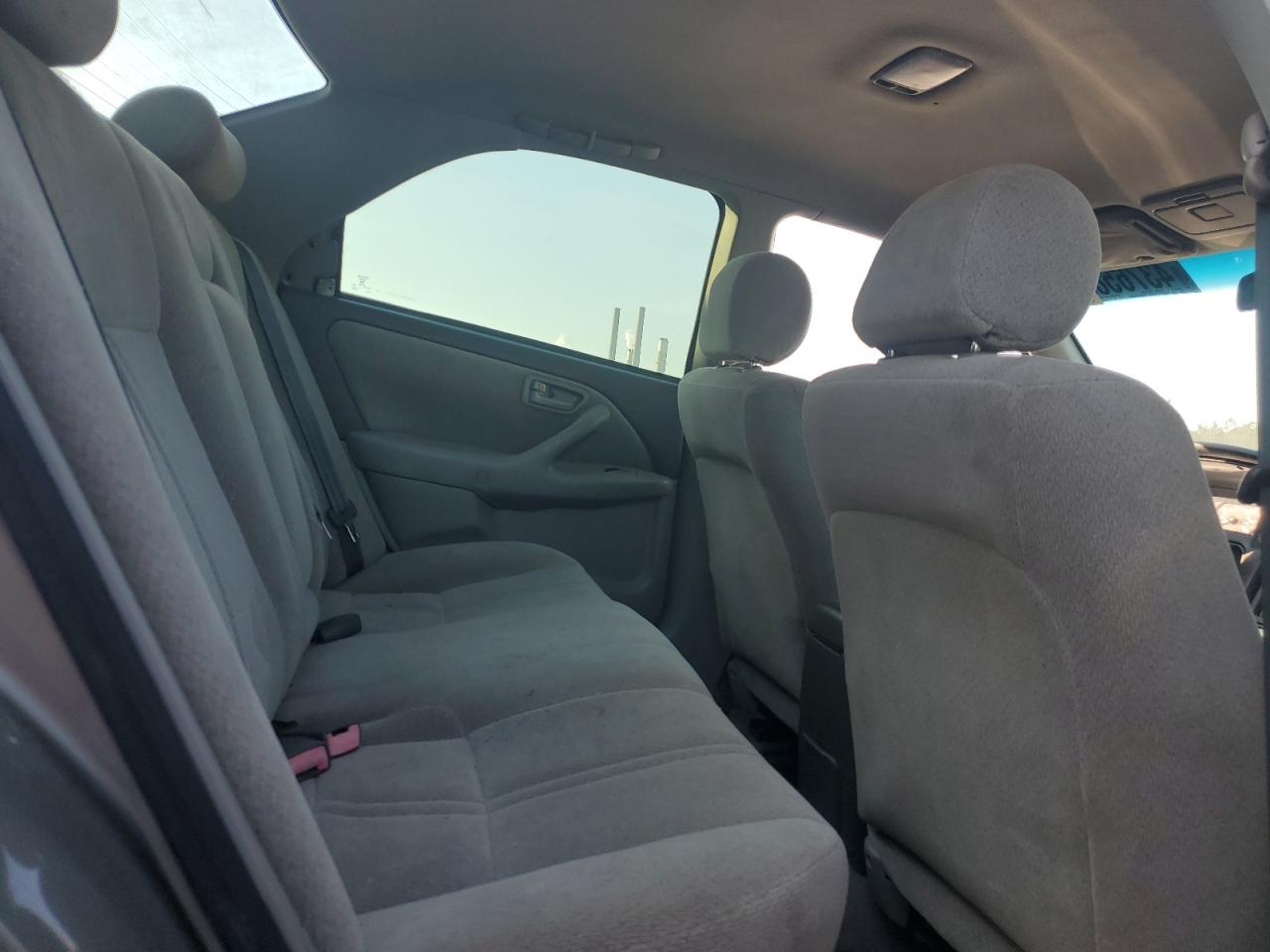 2001 Toyota Camry - Image 10