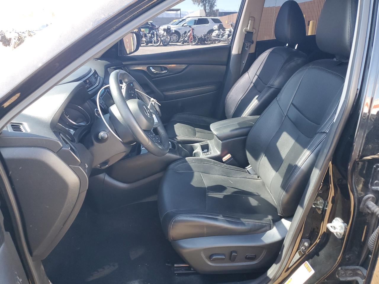 2019 Nissan Rogue - Image 7