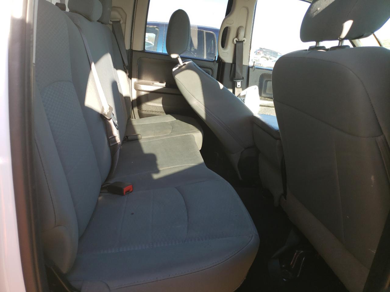 2019 RAM 1500 - Image 11