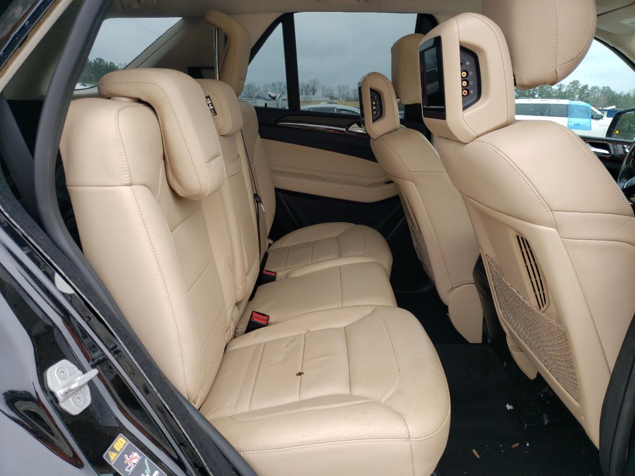 2016 Mercedes-Benz GLE - Image 11