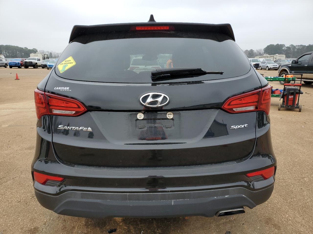 2017 Hyundai Santa Fe - Image 6