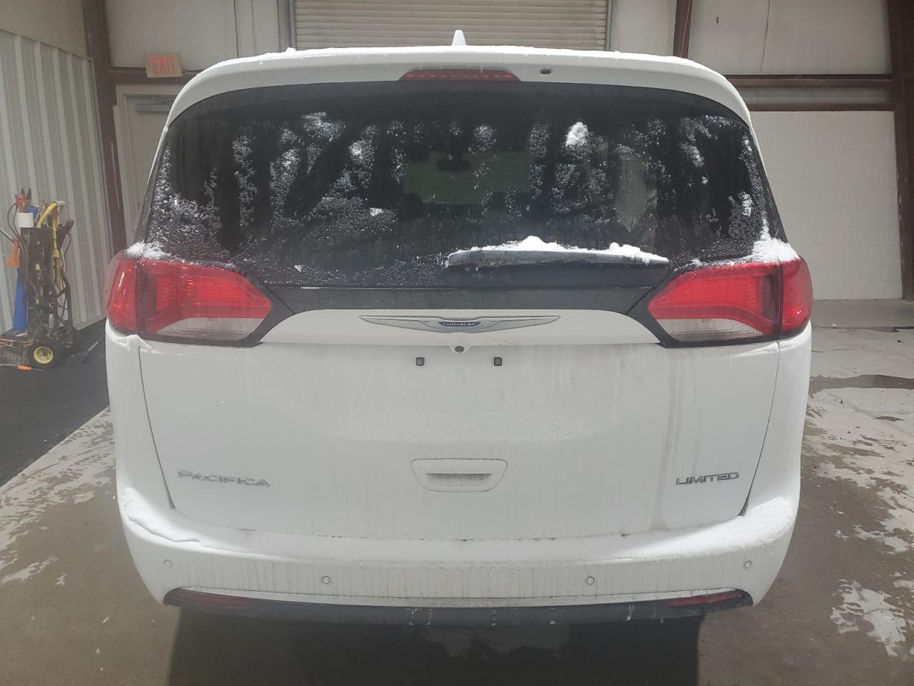 2020 Chrysler Pacifica - Image 6