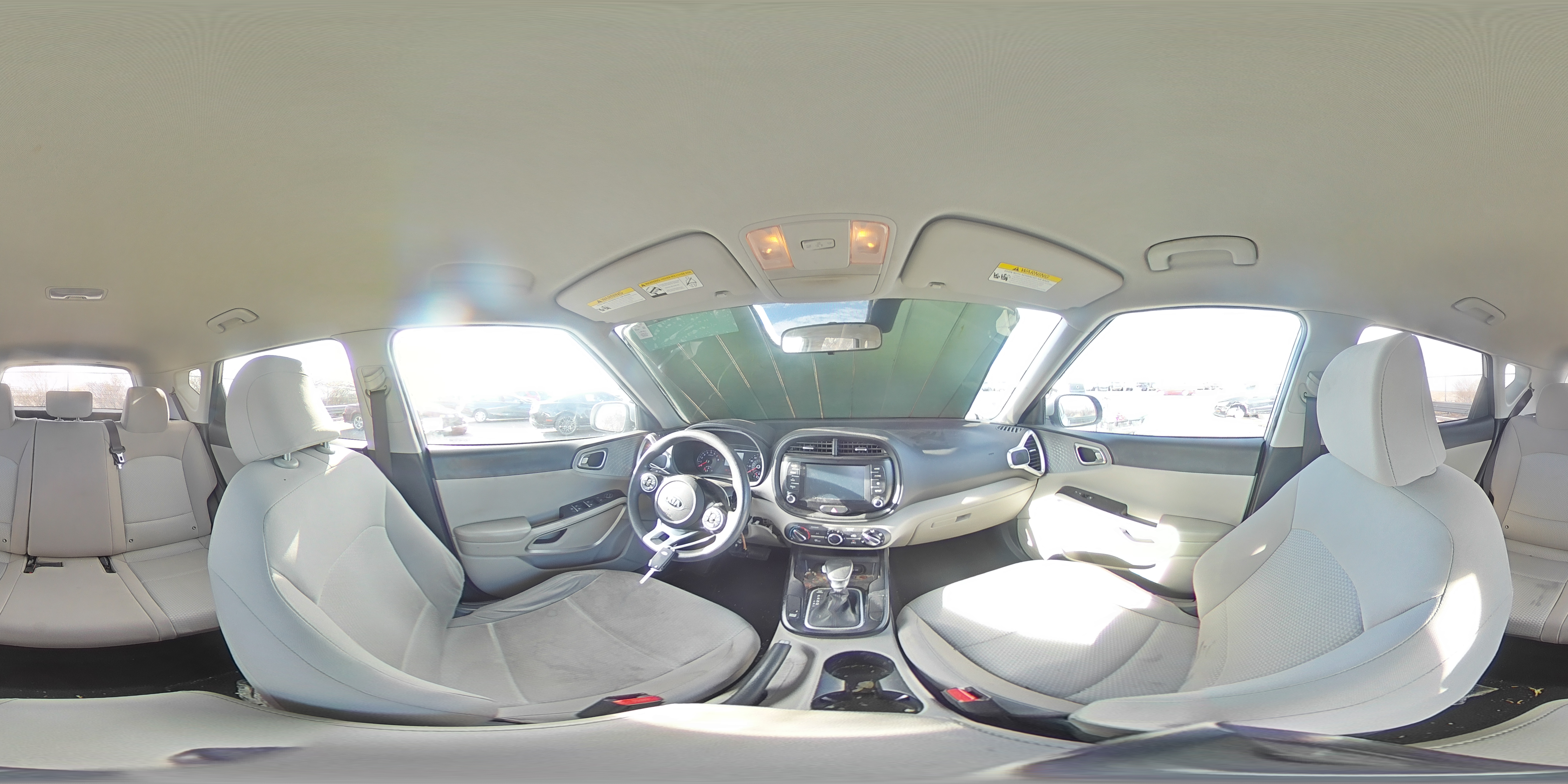 2020 Kia Soul - Image 13