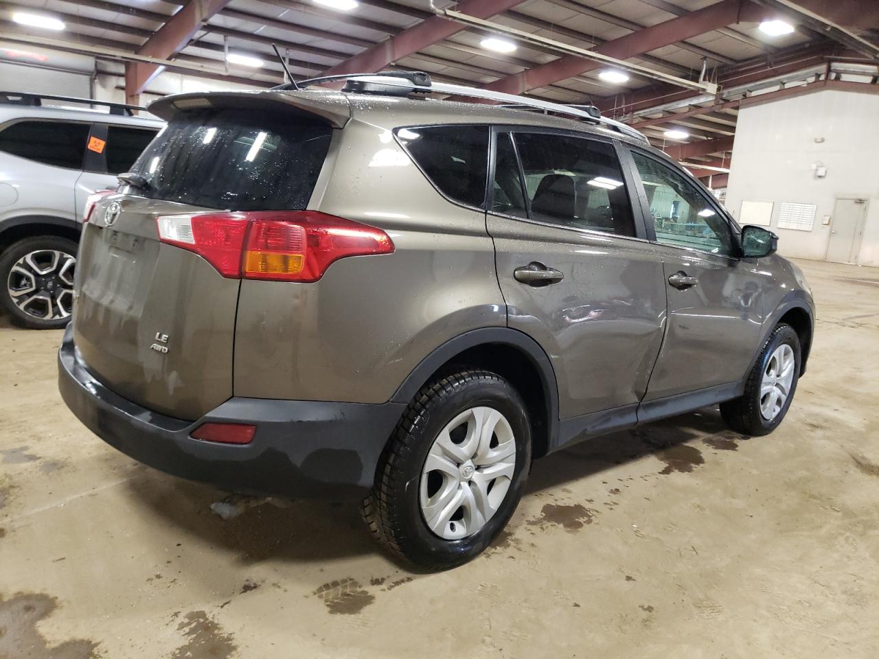 2015 Toyota RAV 4 - Image 3