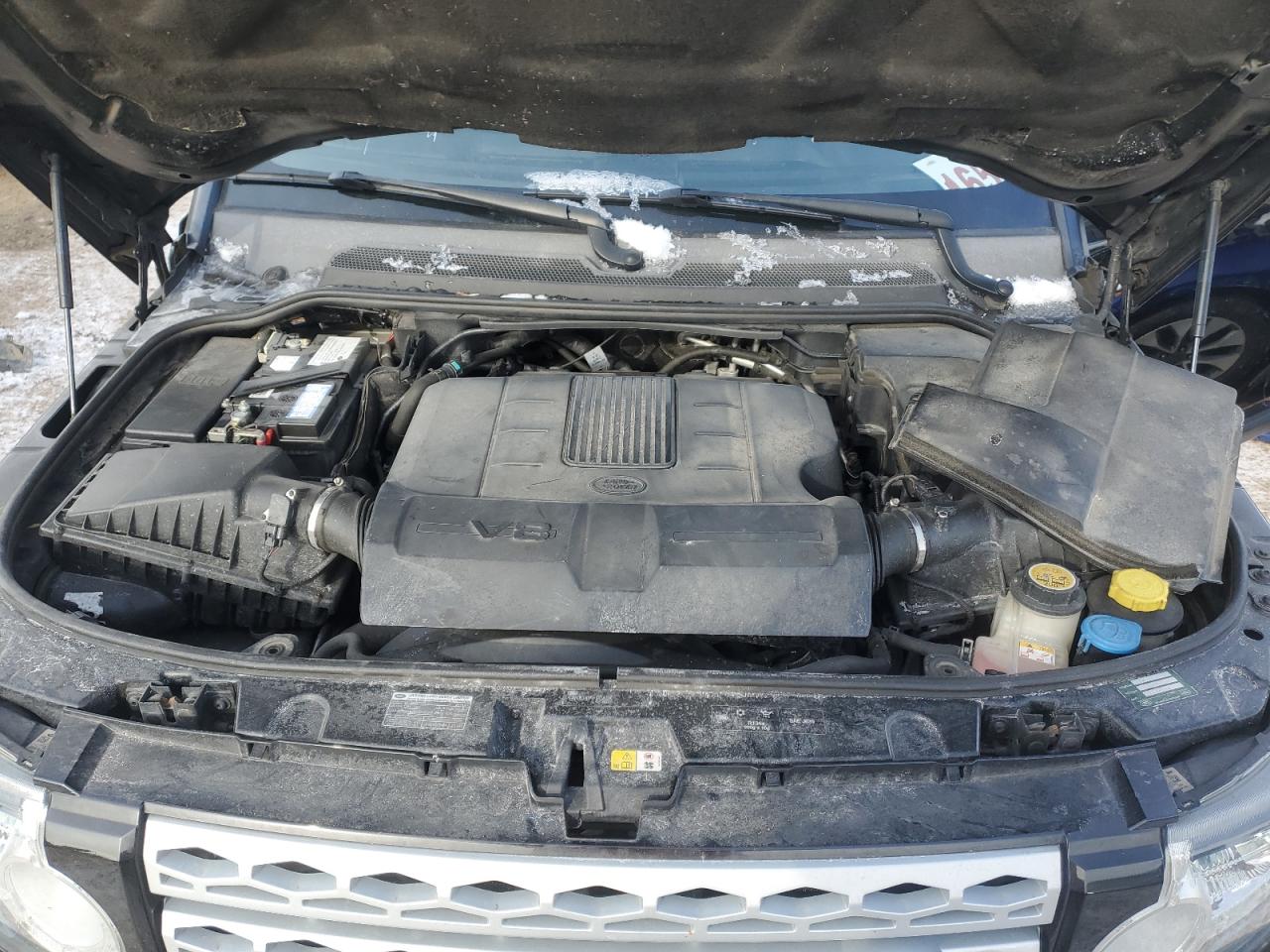 2013 Land Rover LR4 - Image 12