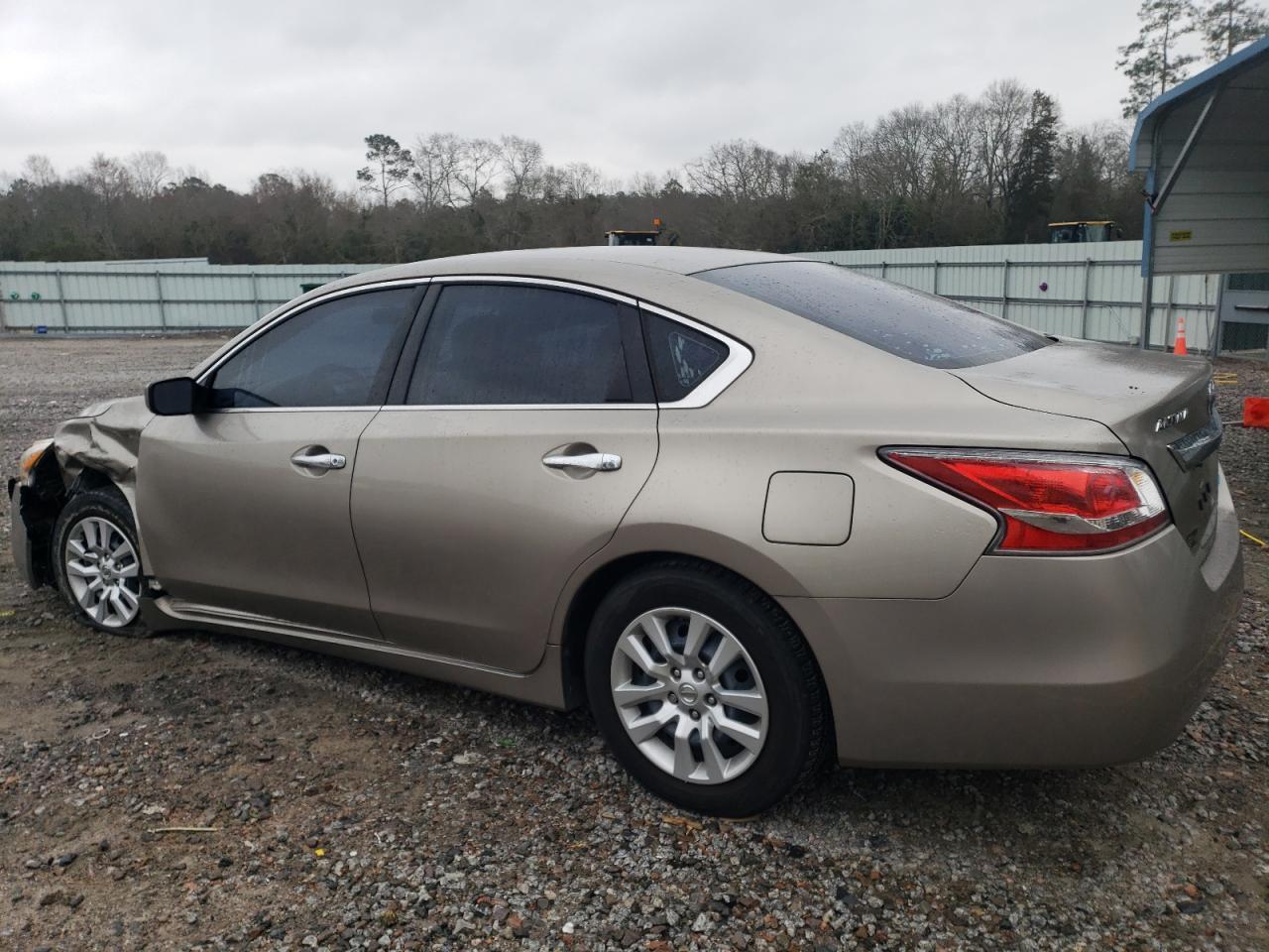 2014 Nissan Altima - Image 2