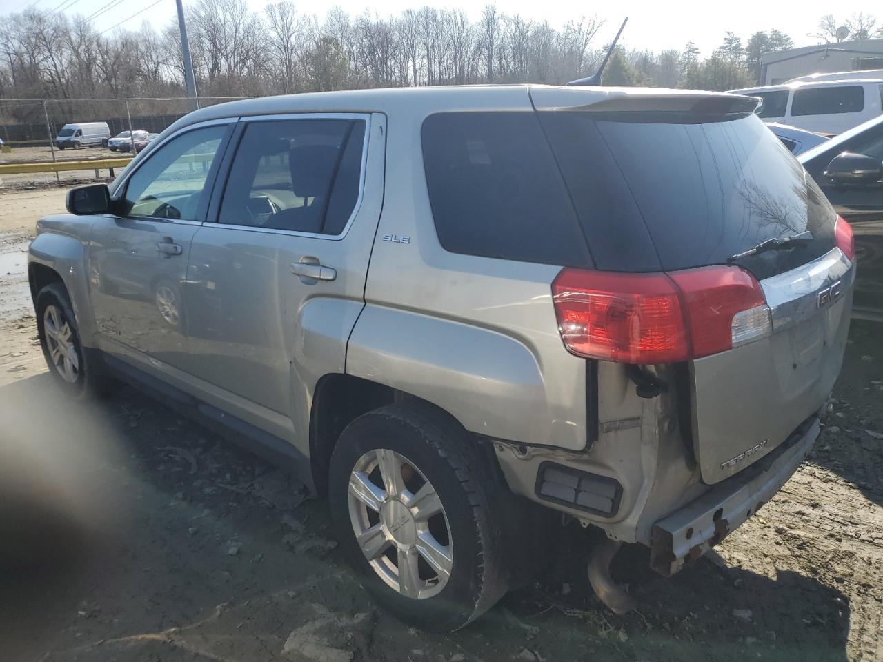 2014 GMC Terrain - Image 2