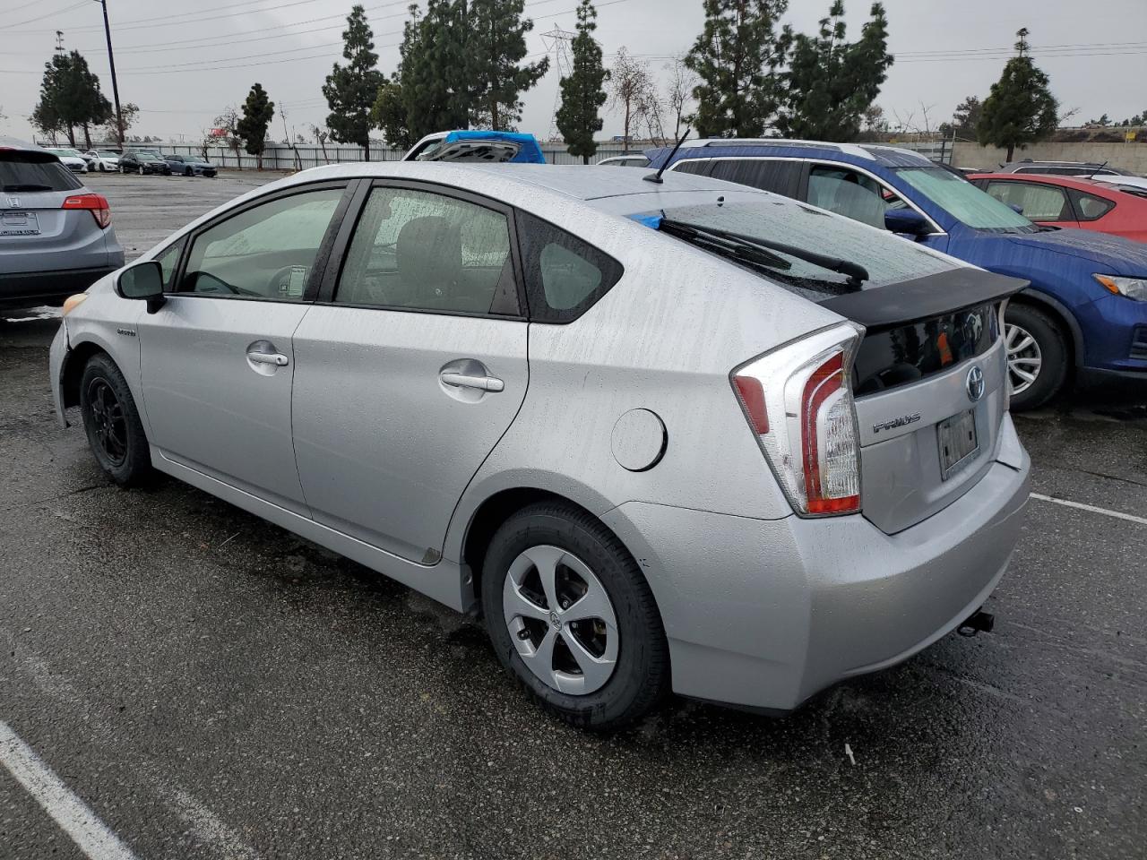 2013 Toyota Prius - Image 2