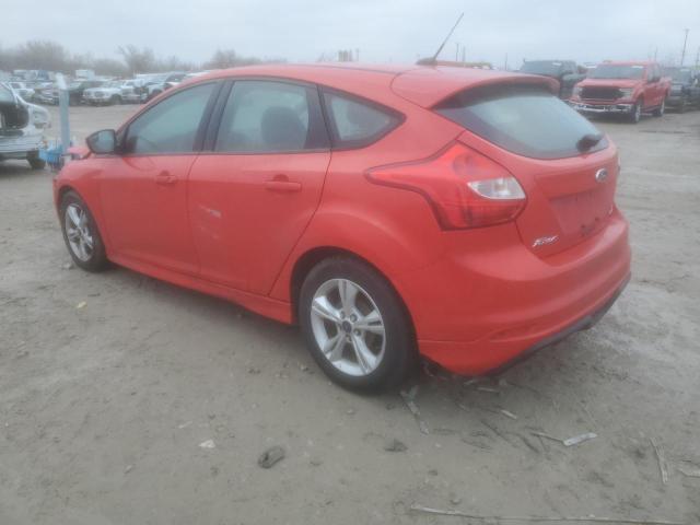 Хэтчбеки FORD FOCUS 2014 Красный