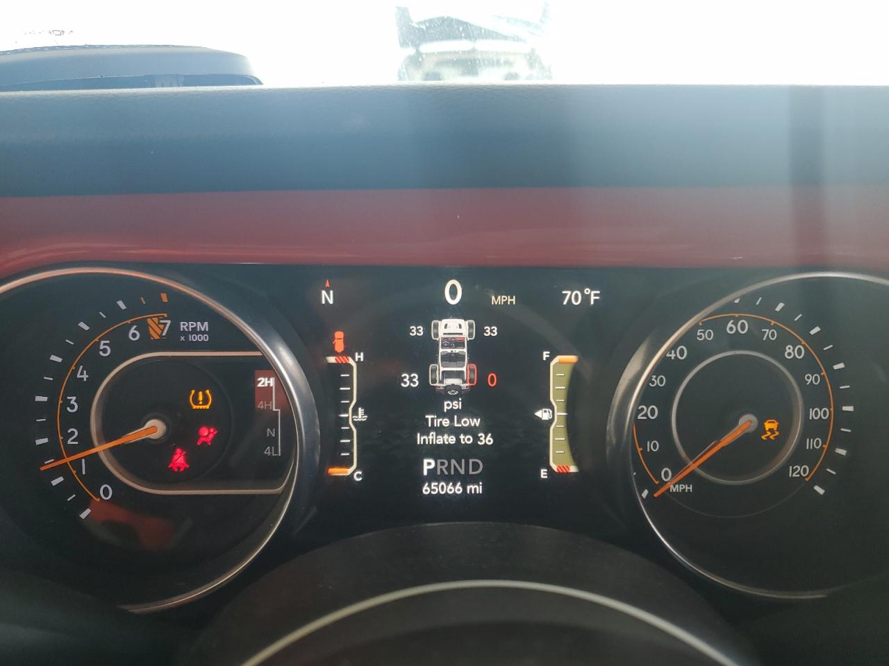 2020 Jeep Wrangler - Image 9