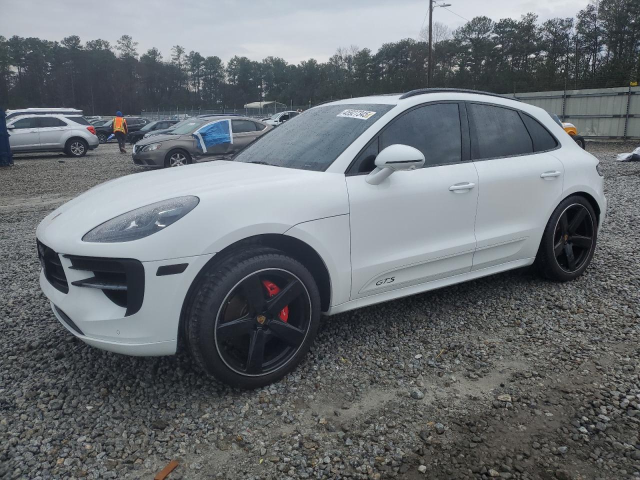 2021 Porsche Macan - Image 1