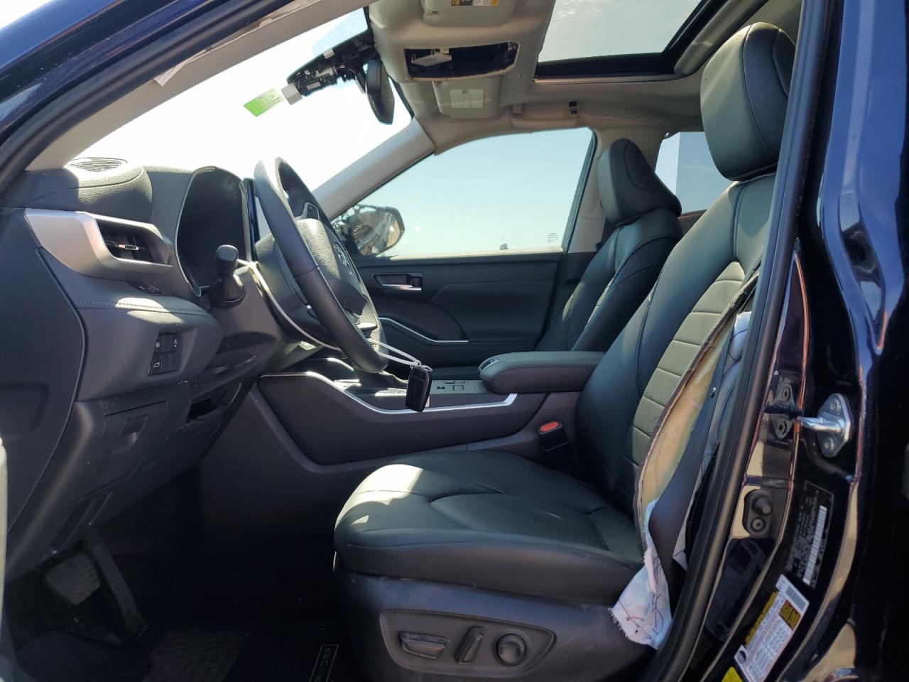 2024 Toyota Highlander - Image 7