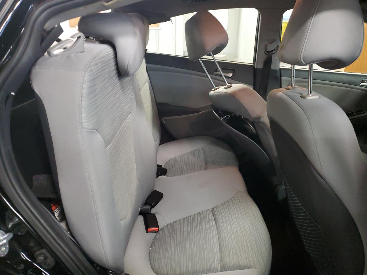 2016 Hyundai Accent - Image 10