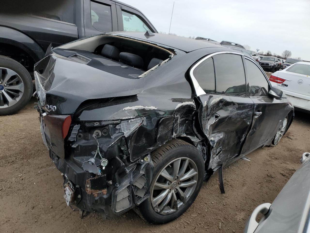 2016 Infiniti Q50 - Image 3