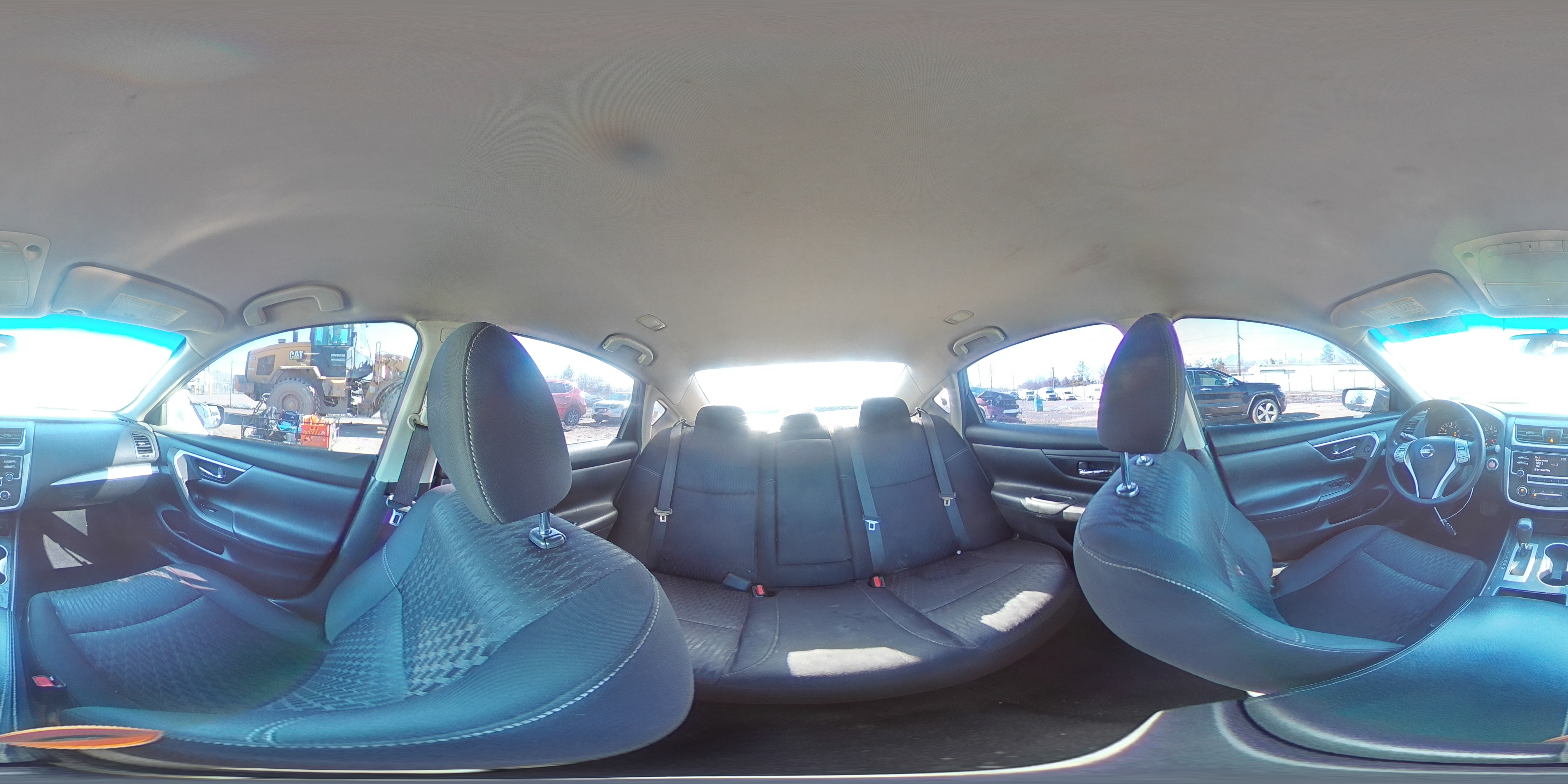 2018 Nissan Altima - Image 12