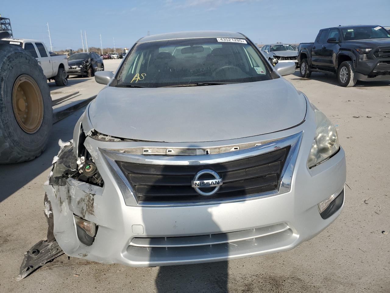 2014 Nissan Altima - Image 5