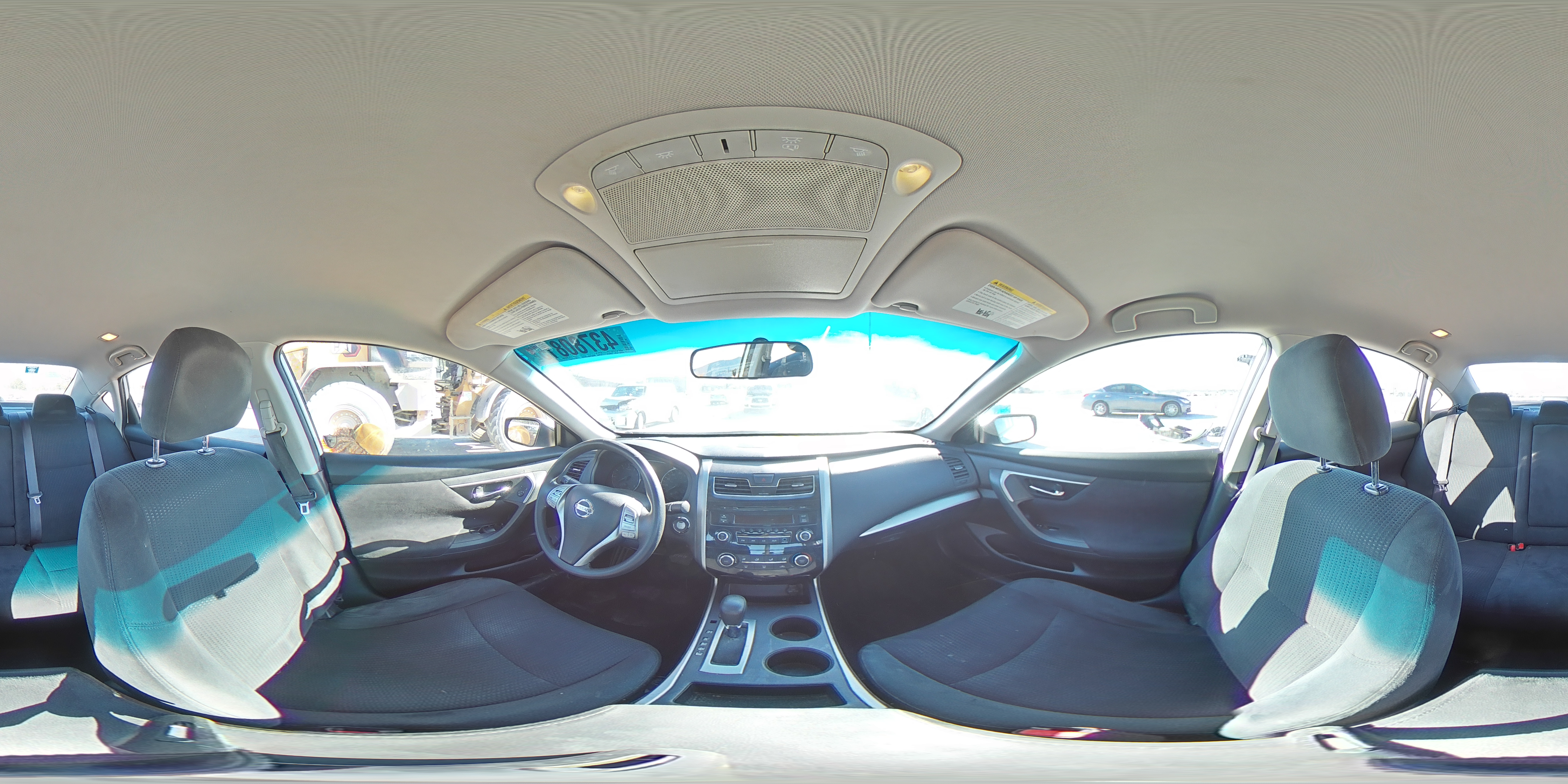 2015 Nissan Altima - Image 13