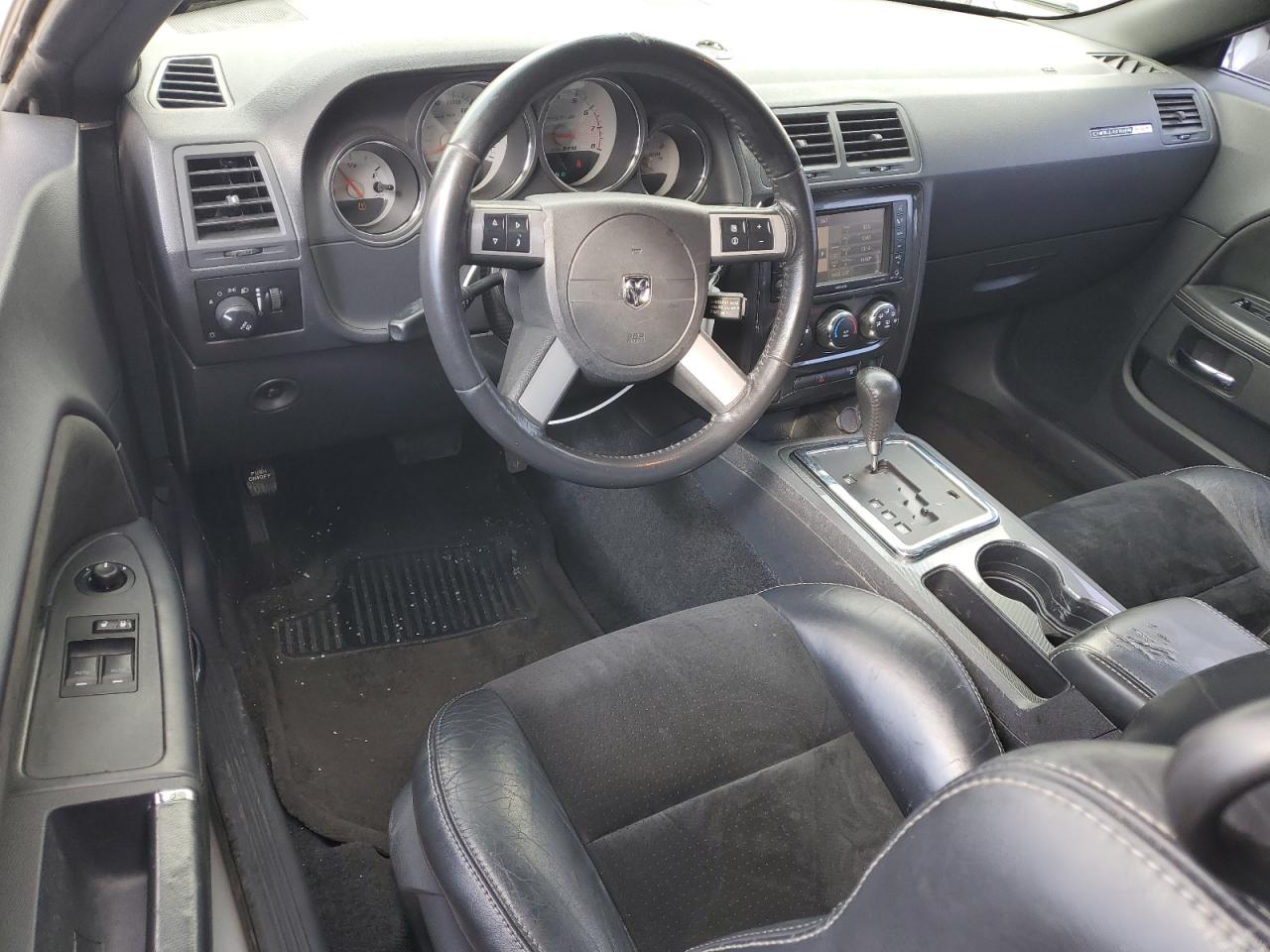 2009 Dodge Challenger - Image 8