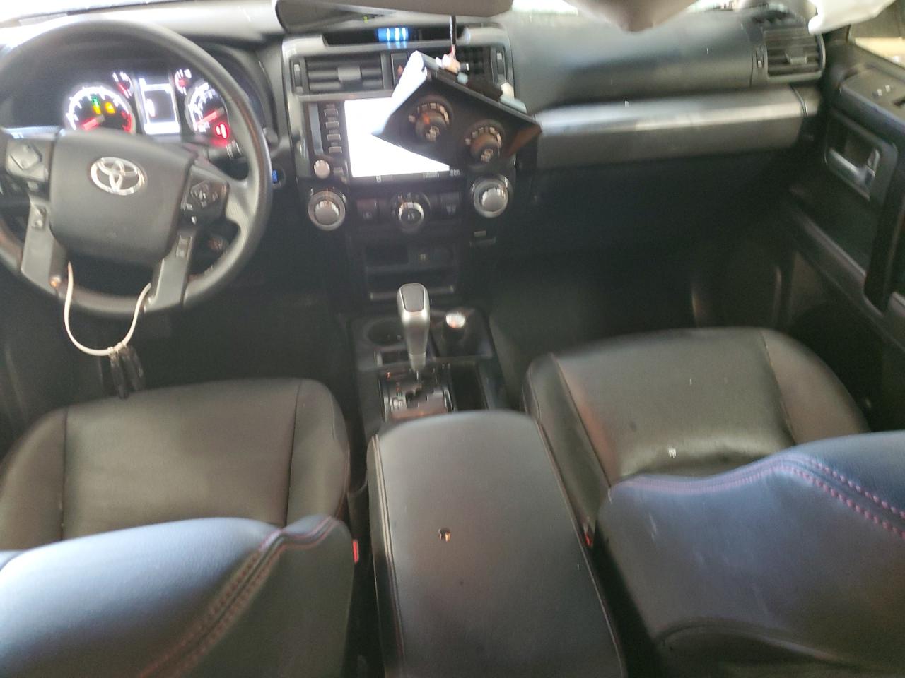 2020 Toyota 4Runner - Image 8