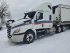 Central Square, NY에서 판매 중인 2020 Freightliner Cascadia Semi Truck - Rollover