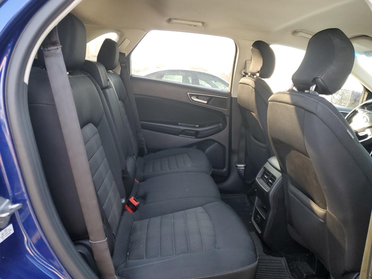 2015 Ford Edge - Image 11