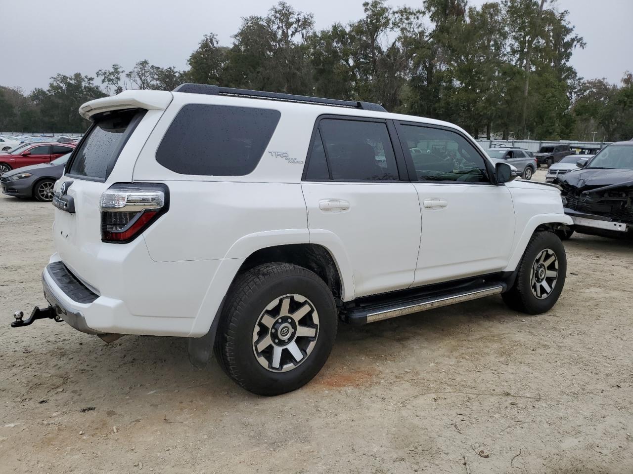2019 Toyota 4Runner - Image 3