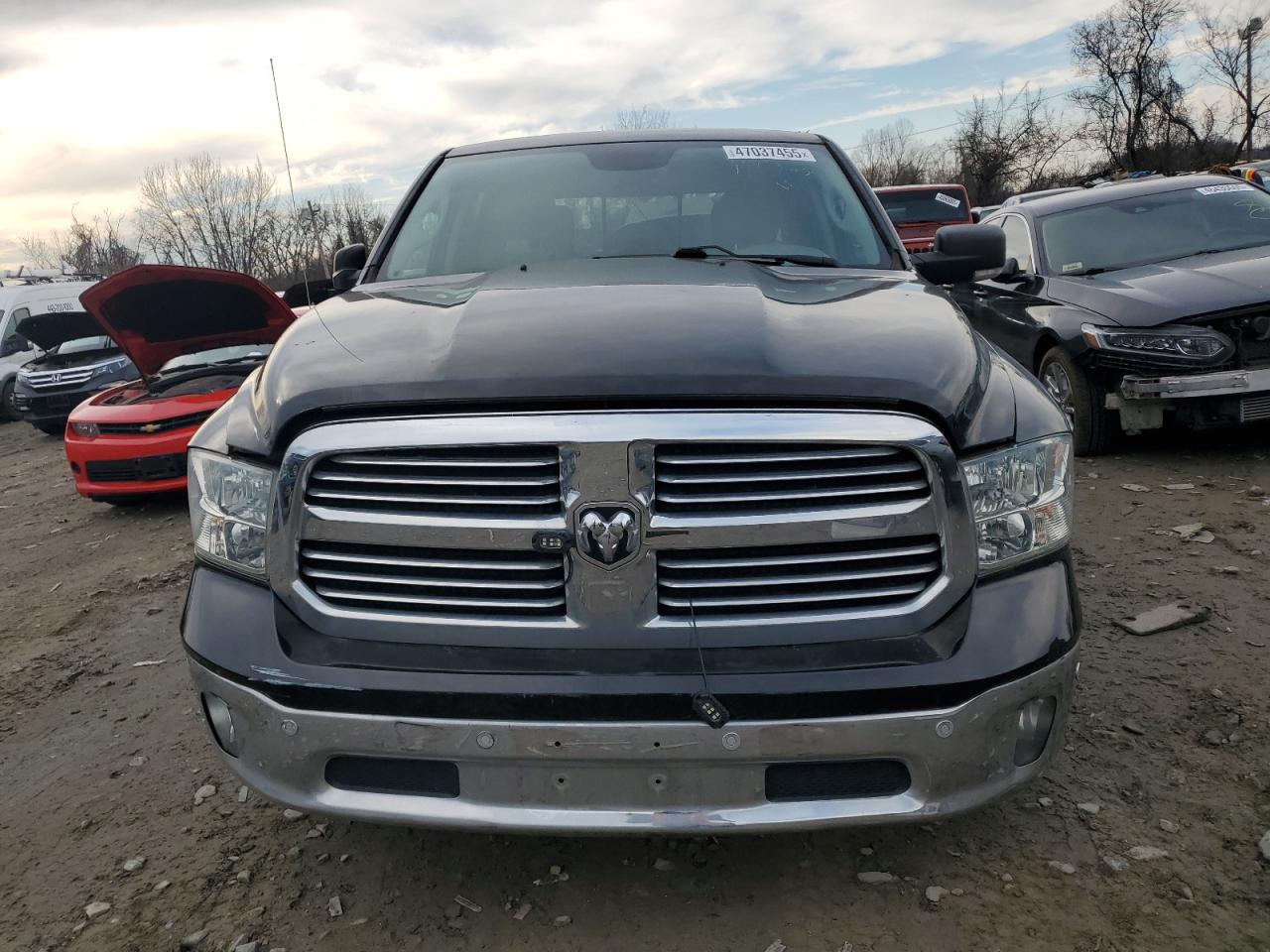 2017 RAM 1500 - Image 5
