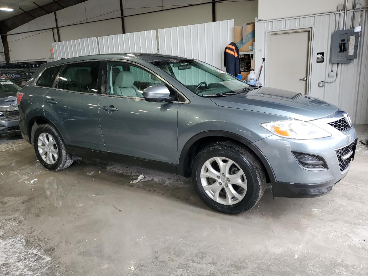 2012 Mazda CX-9 - Image 4