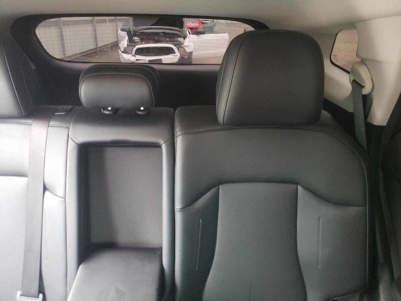 2023 Kia Sportage - Image 10