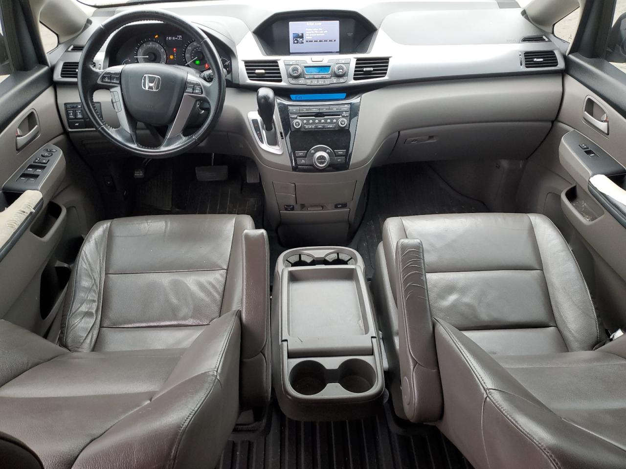2012 Honda Odyssey - Image 8