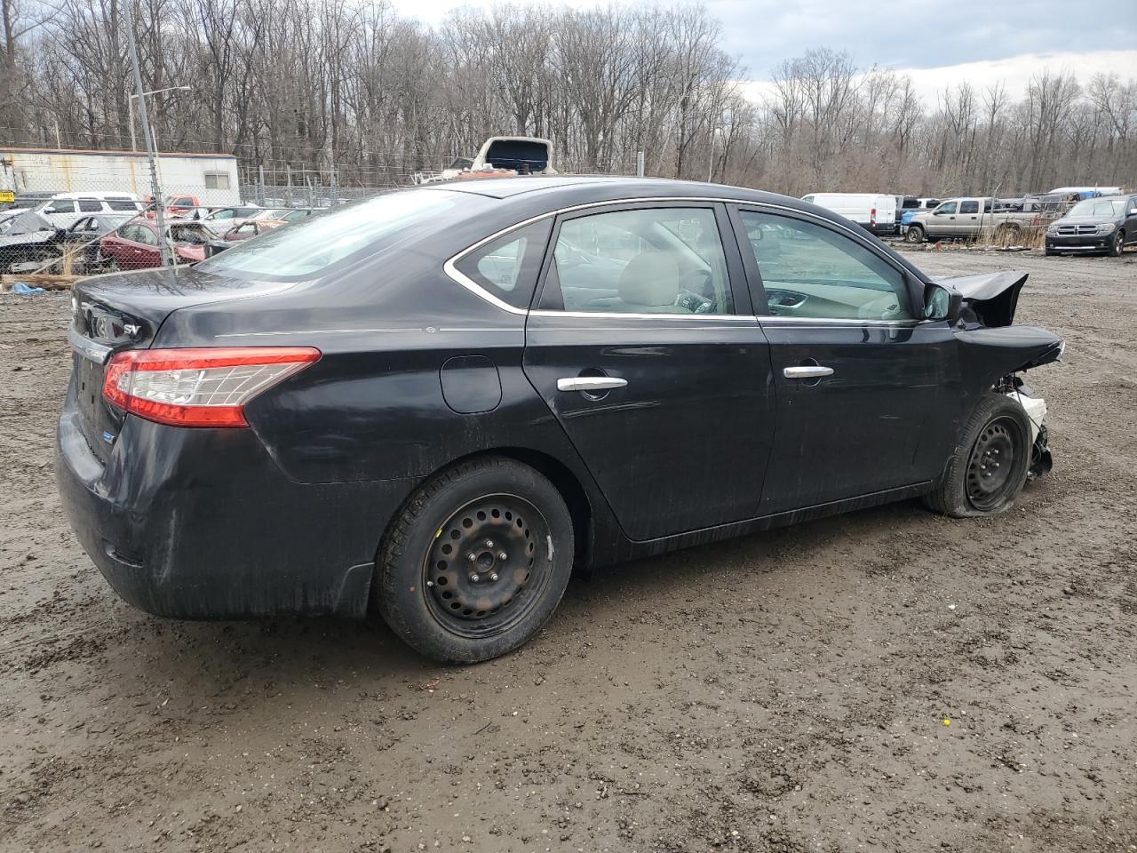 2013 Nissan Sentra - Image 3