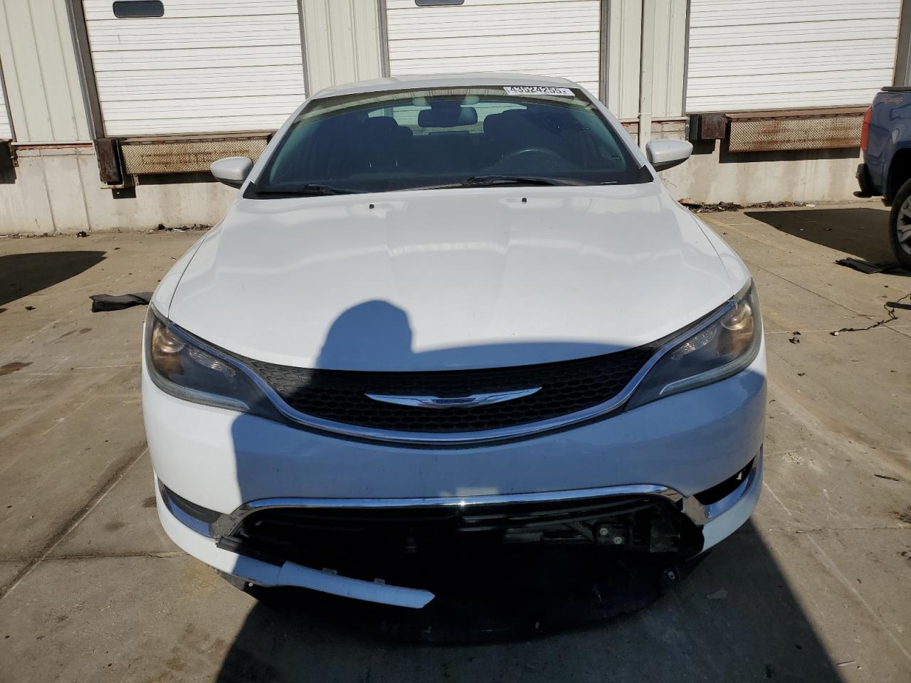 2015 Chrysler 200 - Image 5
