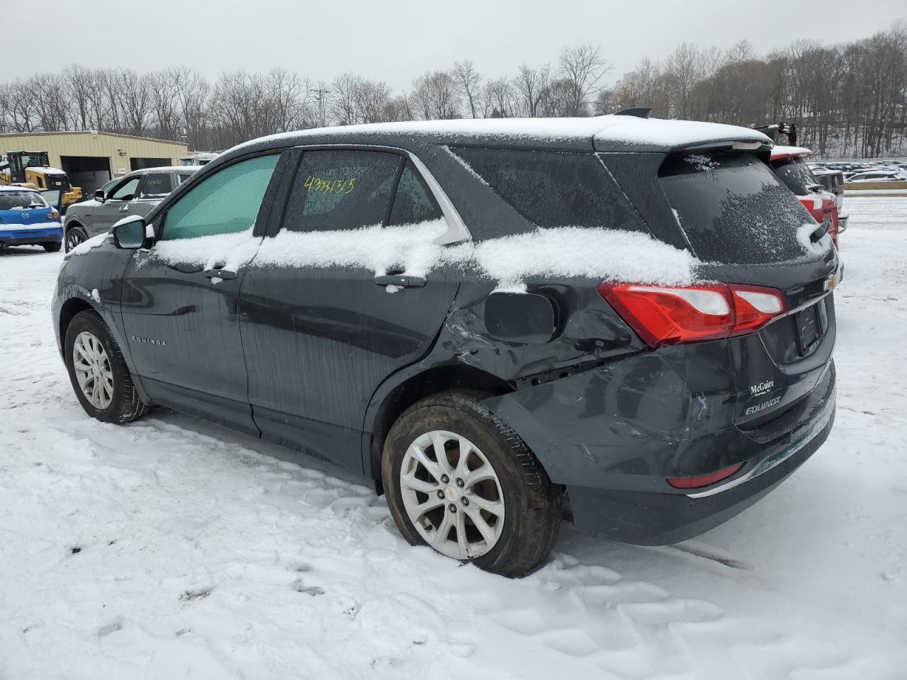 2018 Chevrolet Equinox - Image 2