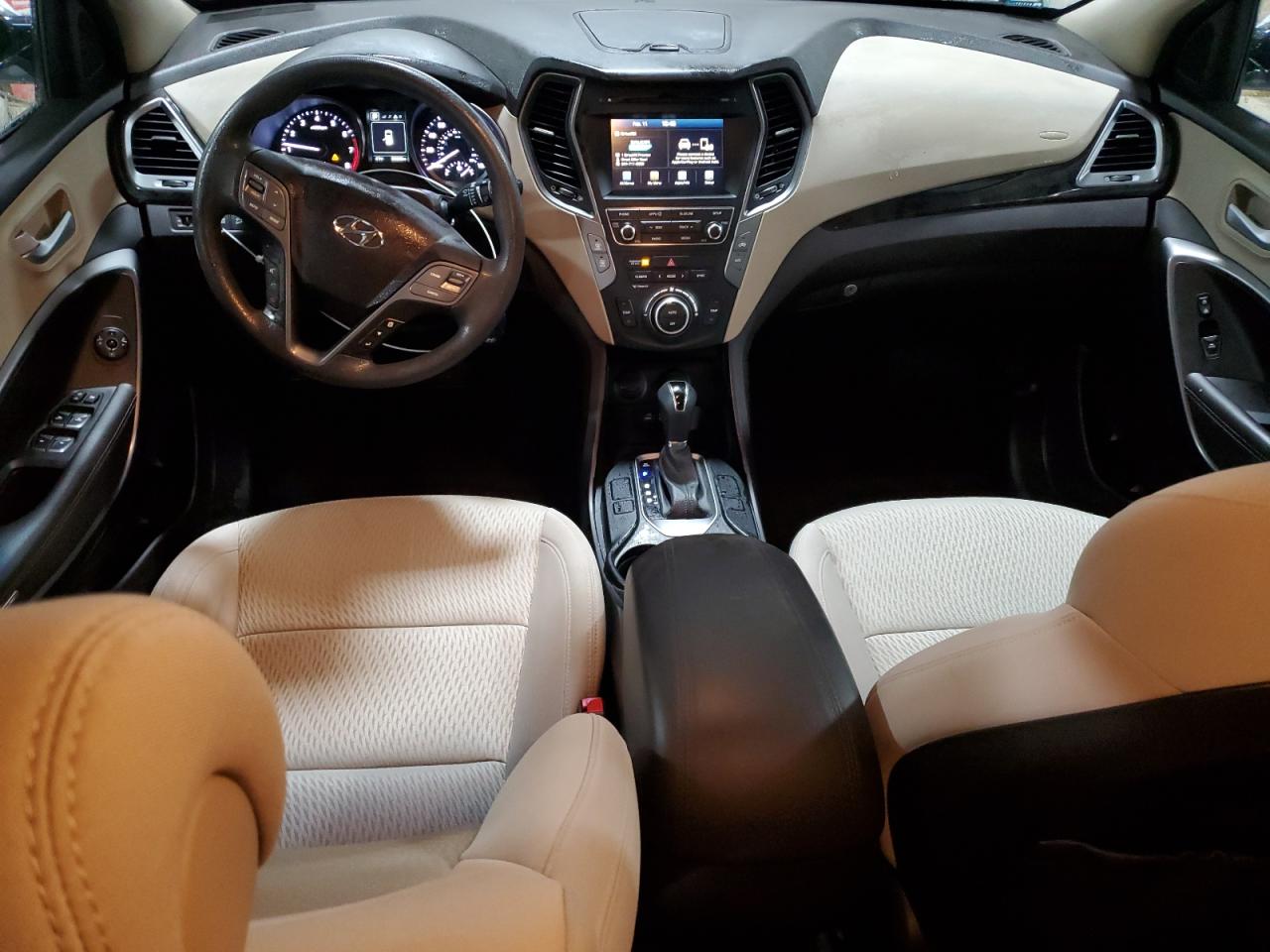 2017 Hyundai Santa Fe - Image 8