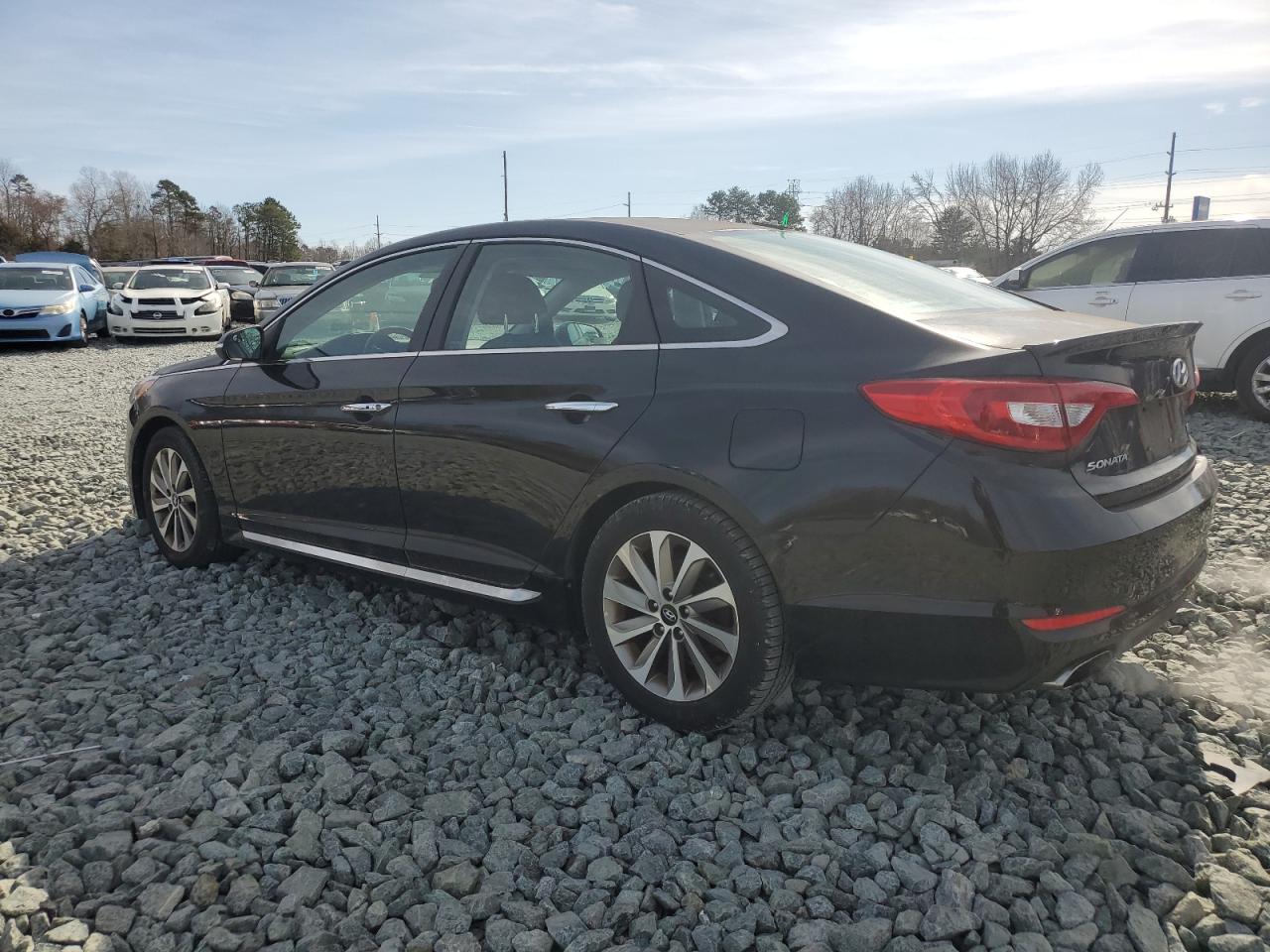 2017 Hyundai Sonata - Image 2