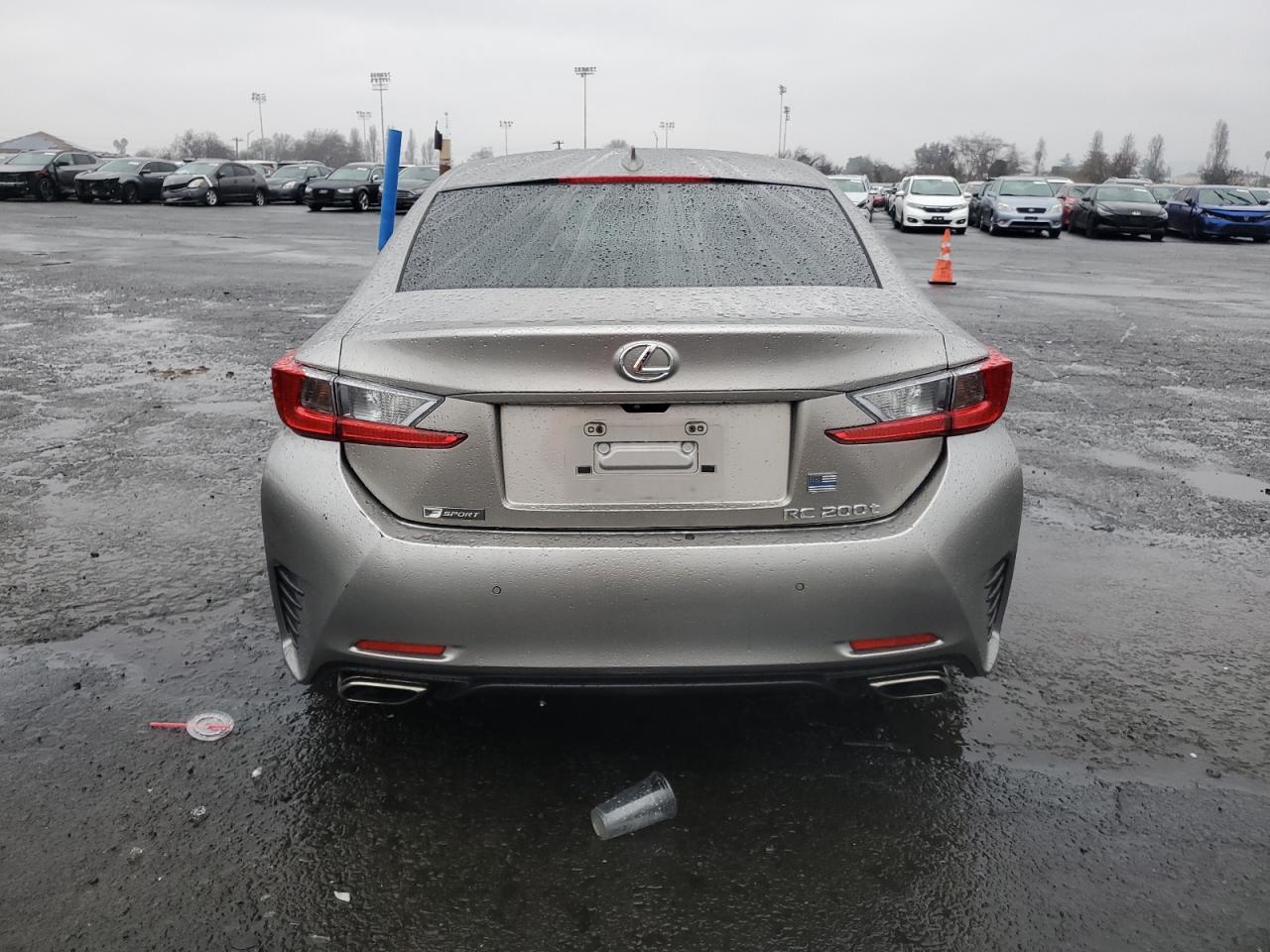 2016 Lexus RC - Image 6
