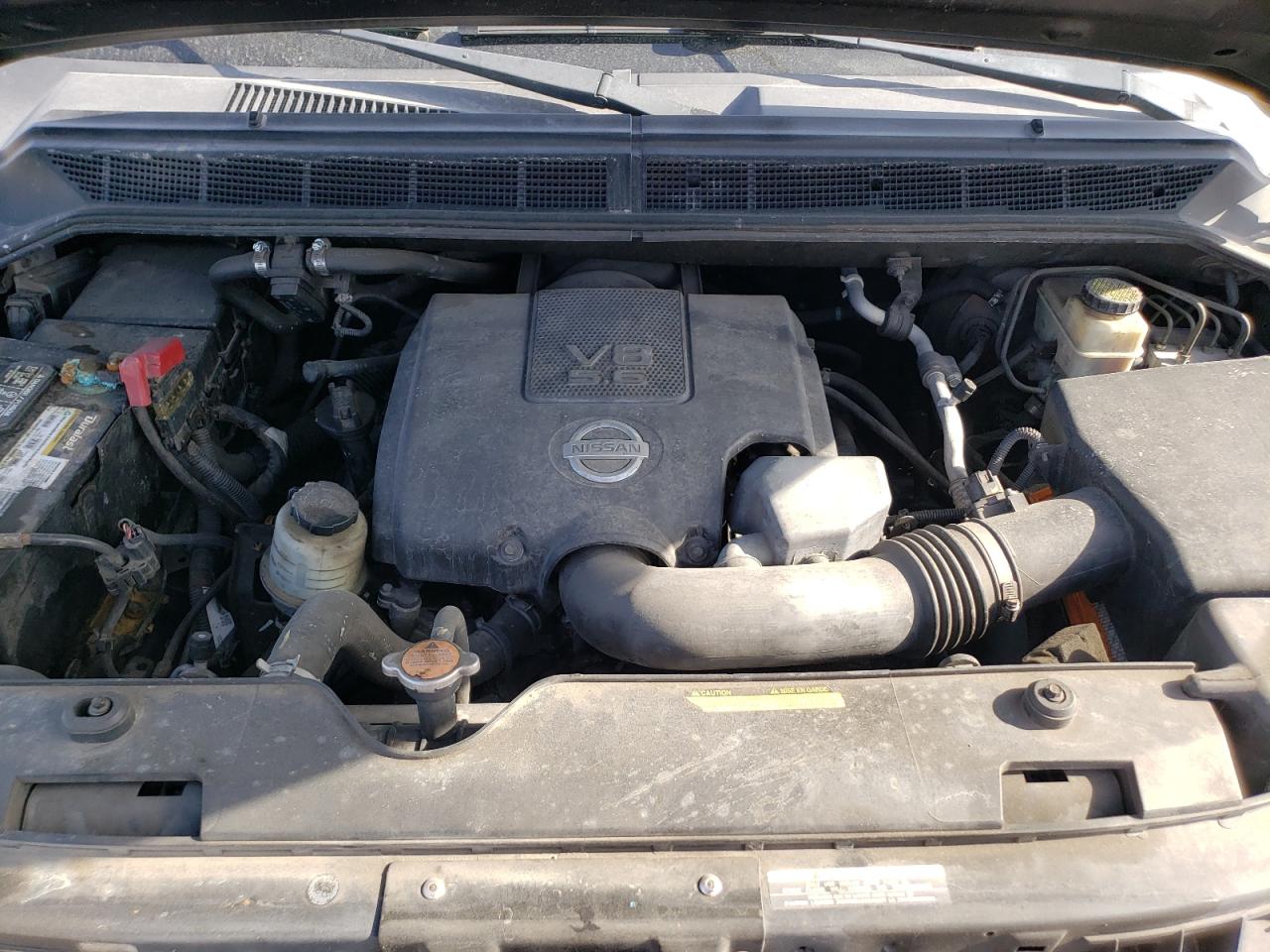 2014 Nissan Titan - Image 11