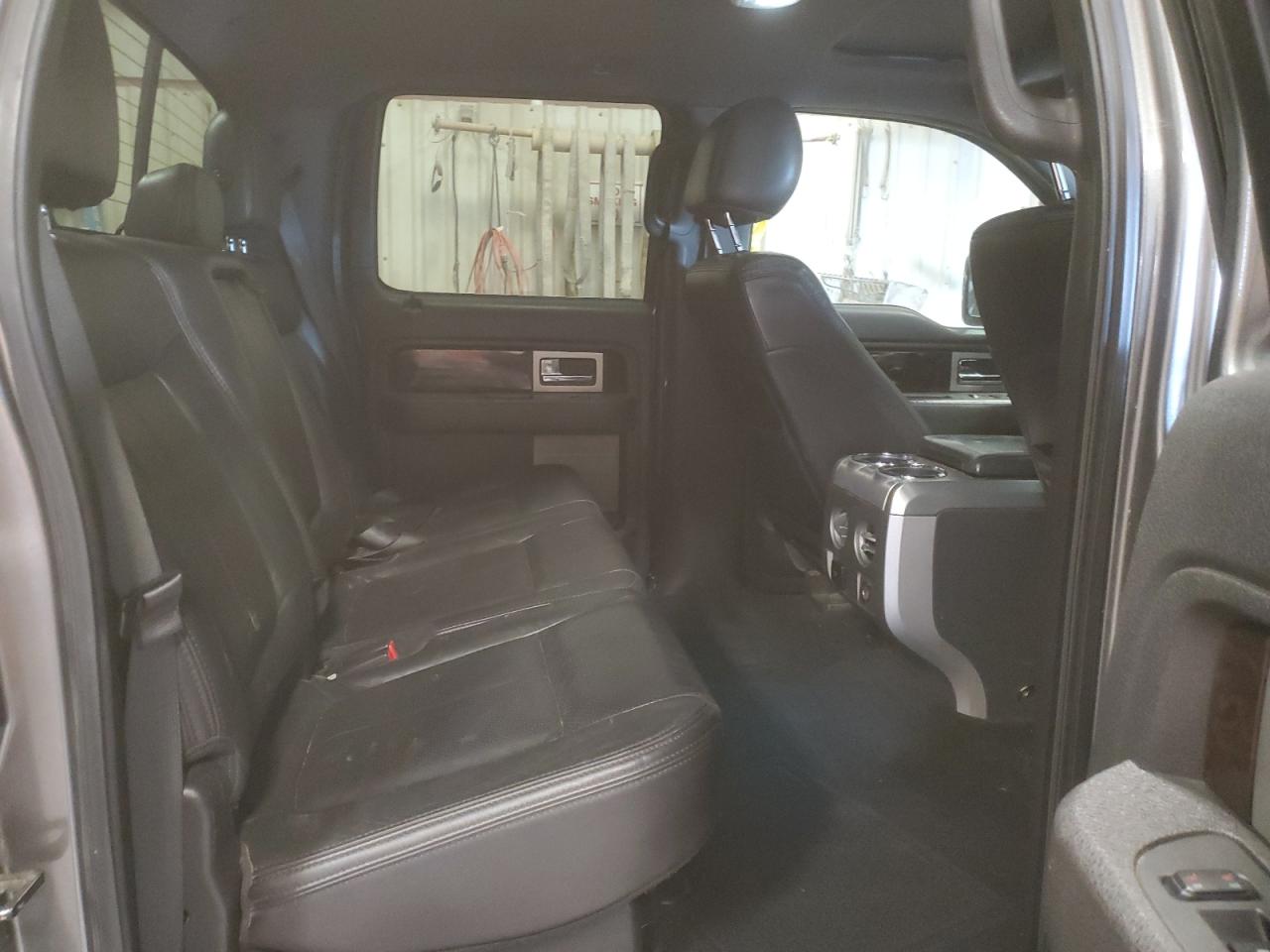 2013 Ford F-150 - Image 10