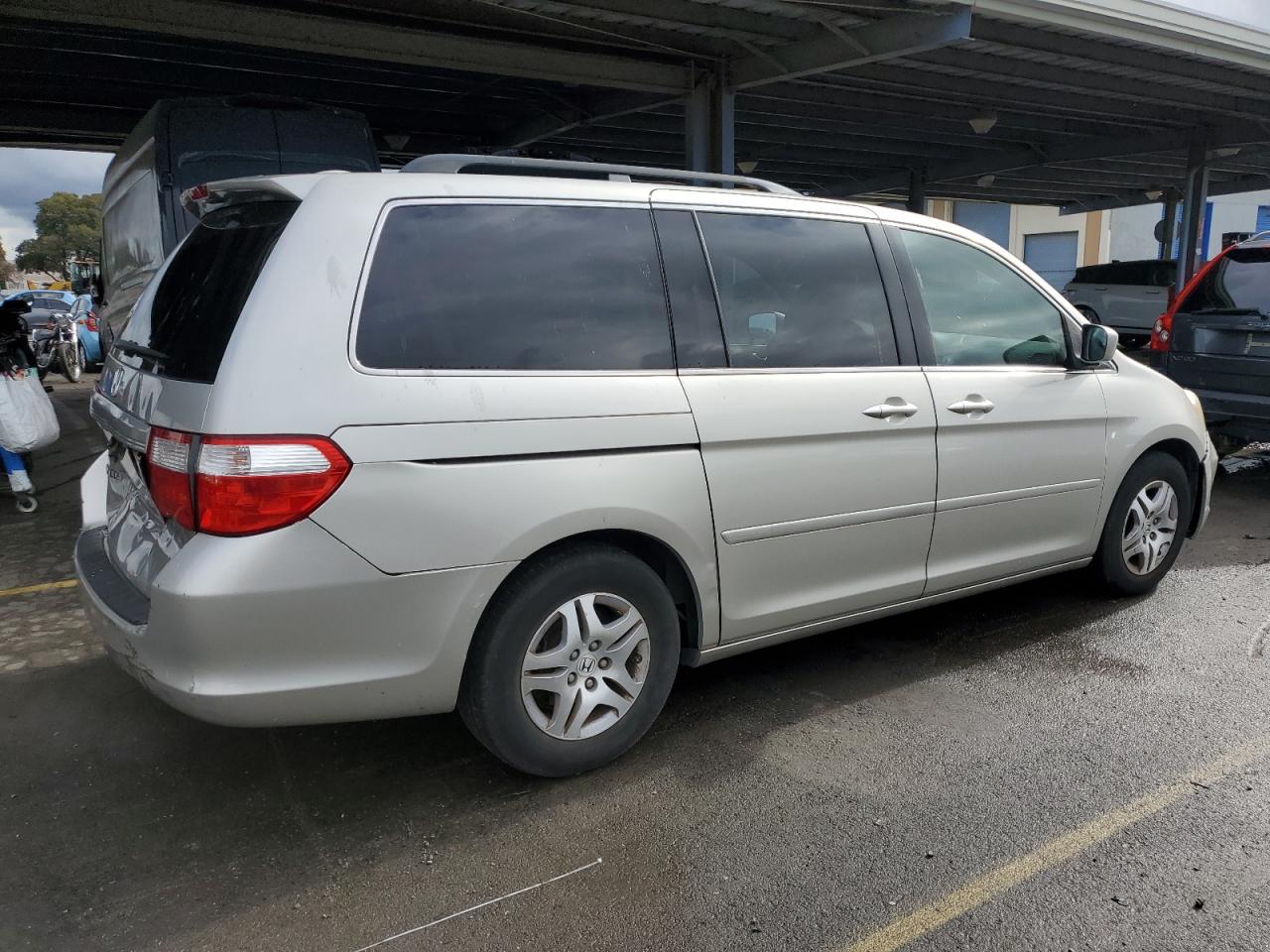 2007 Honda Odyssey - Image 3