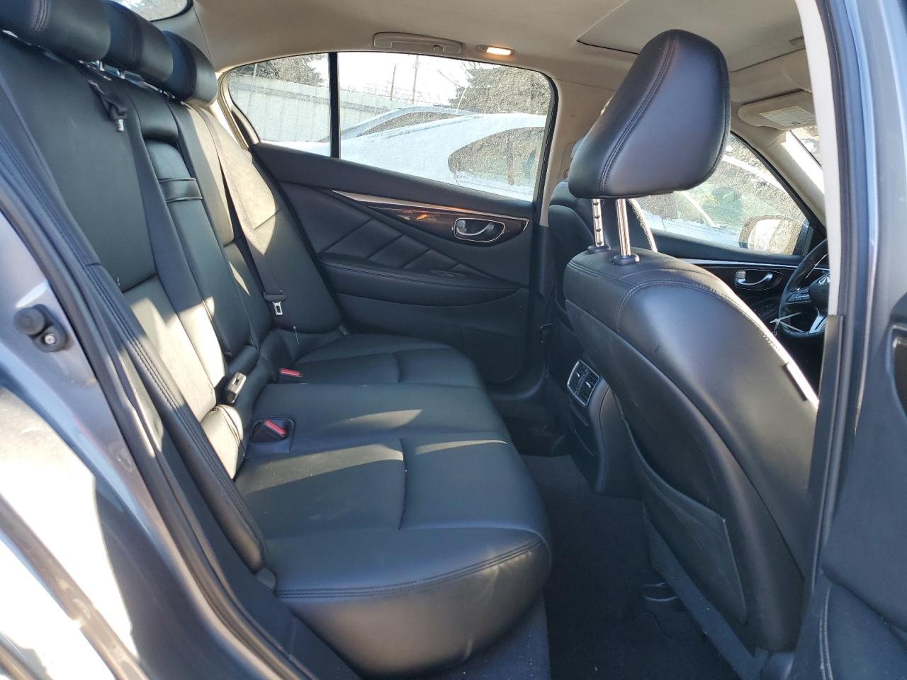 2018 Infiniti Q50 - Image 10